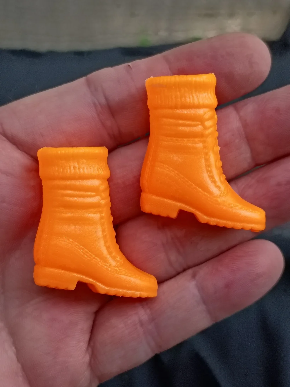 Vintage Barbie Orange 1 1/4